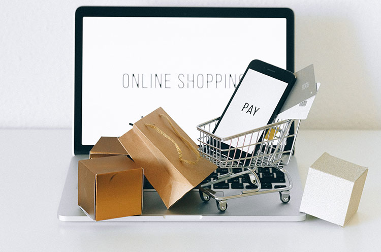 eCommerce, de Facebook a Whatsapp y ahora en Twitter